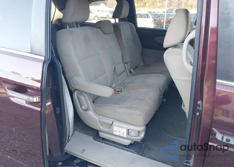 2016 Honda Odyssey Se from USA, damaged, VIN 5FNRL5H30GB117955